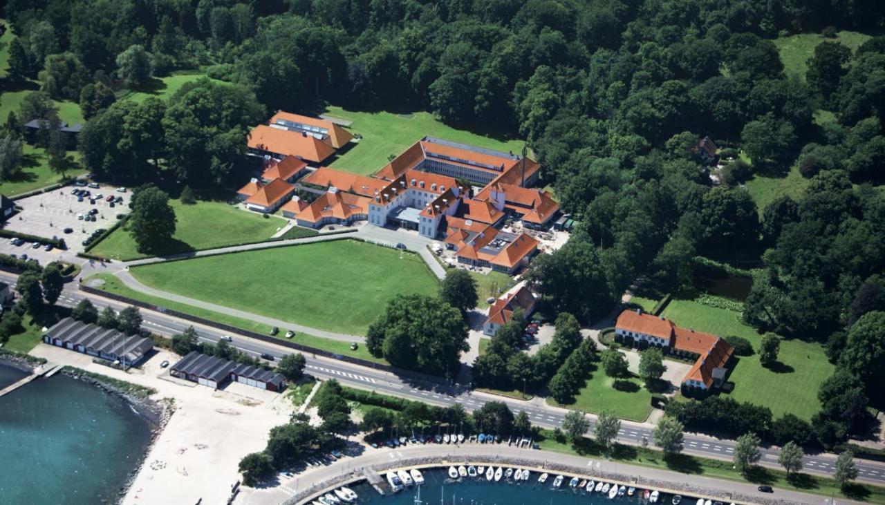 Rungstedgaard Hotel Buitenkant foto